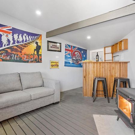 Stunning 4Br Cottage In The Heart Of Ballarat - Pet Friendly & Fast Wifi Экстерьер фото